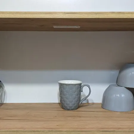 Lux 1 With Free Parking Апартамент