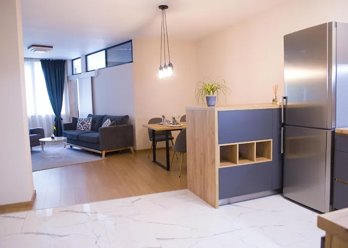 Lux 1 With Free Parking * Filibe