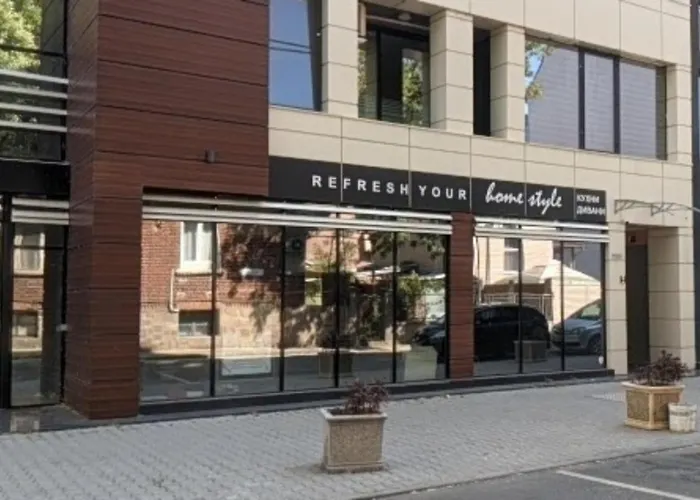 Lux 1 With Free Parking Filibe