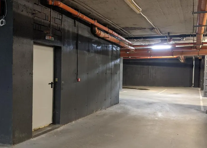 Lux 1 With Free Parking * Filibe